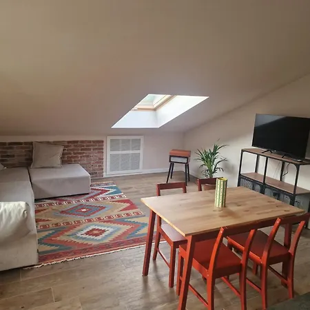 Apartment Vacuna